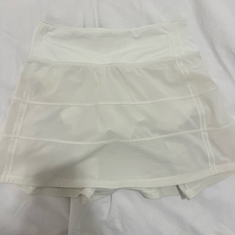Lululemon Skirt (like new!)